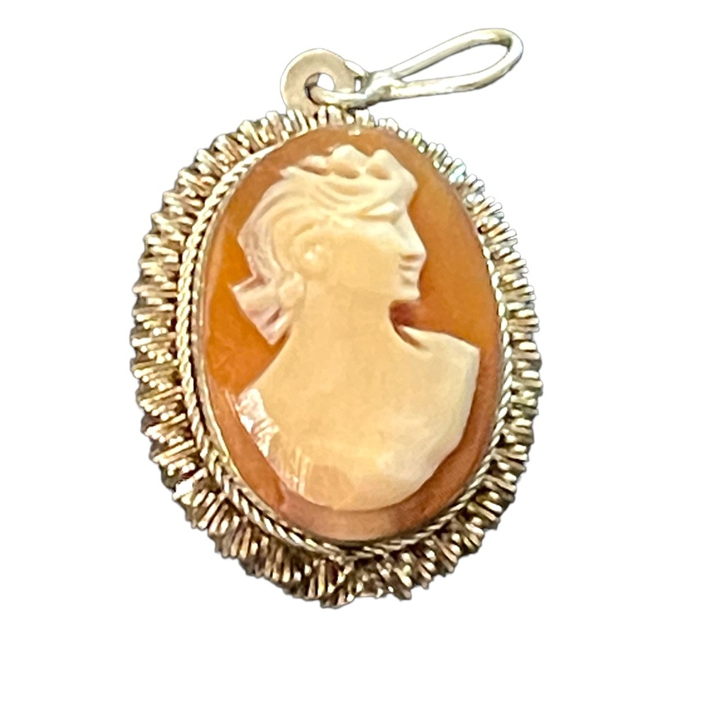 Vintage 1960s  800 silver Carnelian shell Cameo necklace Pendant ornate